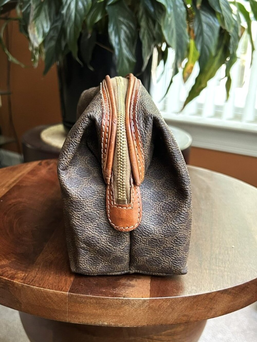 CELINE Macadam Pouch, Brown - Picture 5 of 11